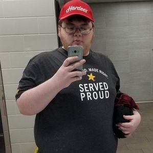 Meet your Posher, Nicholas